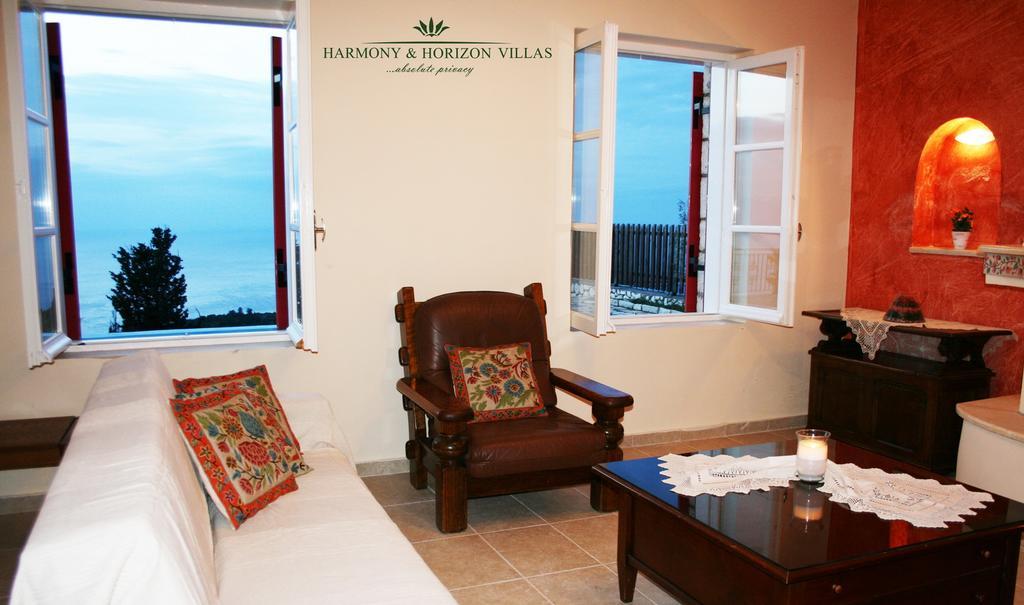 Harmony And Horizon Villas Атанион Экстерьер фото